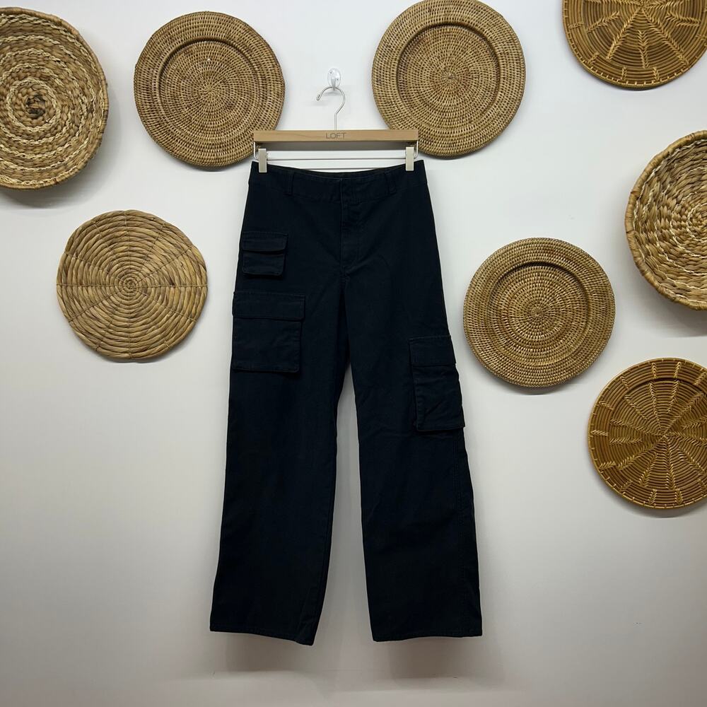 Aritzia TNA Black Straight Leg Cargo Pants 8 Loose Fit Y2K Style Minimalist